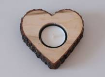 Dřevěné SRDCE svícen na čajovou svíčku