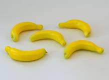 Banán umělý 1 ks