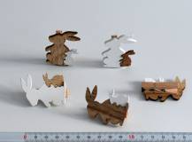 Dekorační dřevěný kolíček se zajíčky