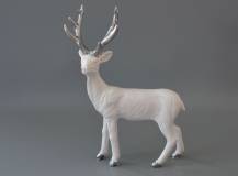 Dekorační figurka - Bílý jelen 22 cm