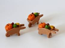 Dekorační figurka - Podzimní vozíček