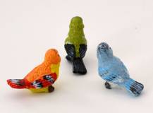 Dekorační mini figurka - Barevný ptáček