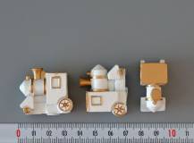 Dekorační mini figurka - Bílá mašinka