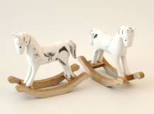 Dřevěná dekorace - Houpací koníček MALÝ BÍLÝ