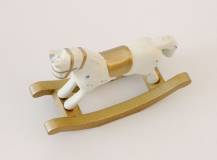 Dřevěná dekorace - Houpací koníček MALÝ KRÉMOVÝ