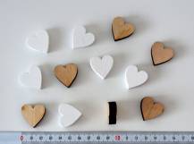 Dřevěná dekorace - Srdce 2,5 cm