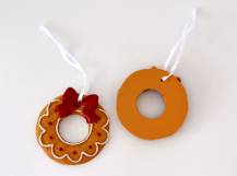 Malovaný perníček k zavěšení - DONUT