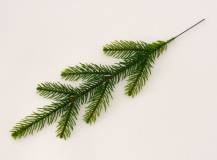 Přízdoba - Větvička smrkového jehličí