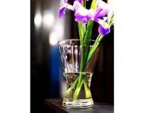 Skleněná váza na květiny i dekorace - Tulipán
