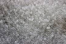 Skleněné kuličky matné prům. 2,5 mm bal. 100g