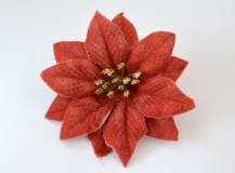 Umělý květ Poinsettia s klipem 1 ks