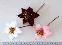 Umělý květ Poinsettia se zápichem
