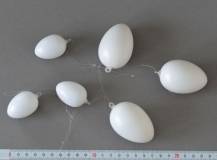 Vajíčka plastová k zavěšení - BÍLÁ