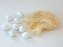 Vajíčka plastová v sisalu